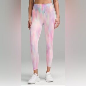 NWT- Lululemon Wunder Train High-Rise Tight 25"